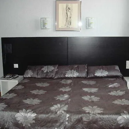Du Coq Otel 2*